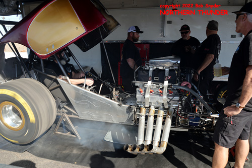 Nitro Moose warmup in the pits